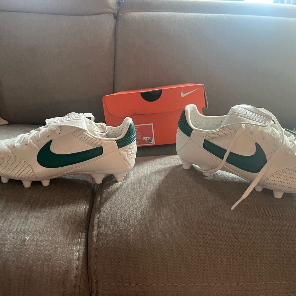 Nike premier cleats